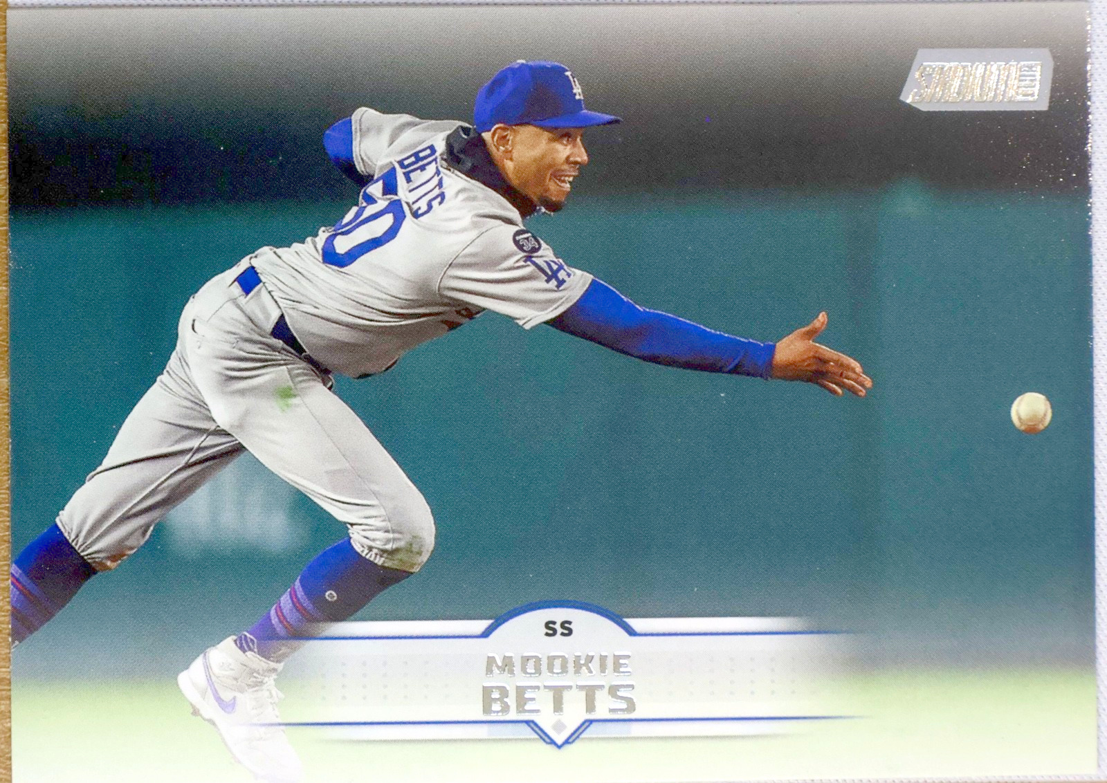 Topps Stadium Club Baseball 2025 #160 Mookie Betts (Los Angeles Dodgers)